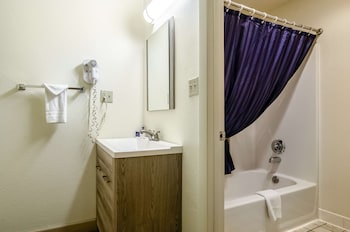 Room, 1 King Bed, Non Smoking, Hot Tub