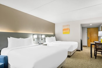 Room, 2 Queen Beds, Non Smoking