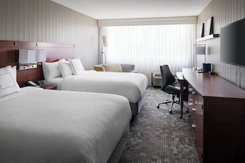 Room, 2 Double Beds (Hearing Accessible)
