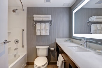 Standard Room, 2 Queen Beds