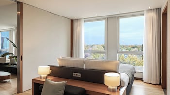 Signature Suite, 1 King Bed