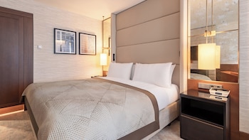 Classic Room, 1 King Bed