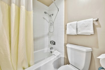 Room, 2 Double Beds (Hotel Room)