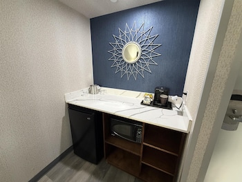 Suite, 2 Double Beds, Non Smoking (Pet Friendly;with Sofabed)