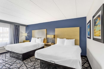 Standard Room, 2 Queen Beds, Non Smoking (Walk-in Shower)