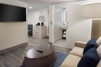 Junior Room, Multiple Beds