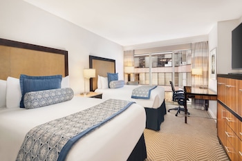 Traditional Room, 2 Double Beds (Mobility/Hearing Access, Roll-In Shwr)