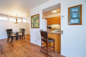 Condo, 1 Bedroom, Ocean View (Unit 707 ,1Bath)