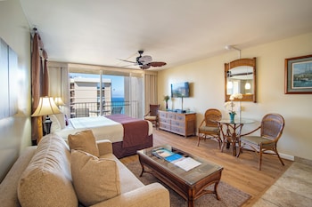 Studio, Ocean View (Unit 1018)