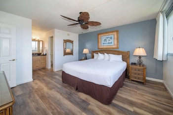 Condo, 2 Bedrooms, Partial Ocean View