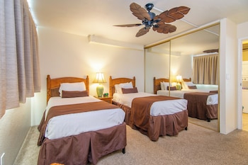 Condo, 2 Bedrooms, 2 Bathrooms, Partial Ocean View (Unit 1001)