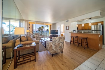 Condo, 1 Bedroom, Ocean View (Unit 415  ,1Bath)