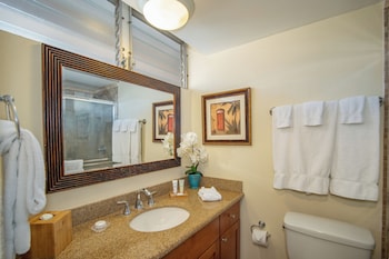 Studio, Ocean View (Unit 1018)