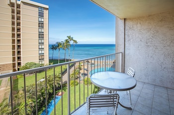 Studio, Ocean View (Unit 519)