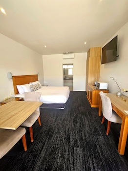 King Spa Room