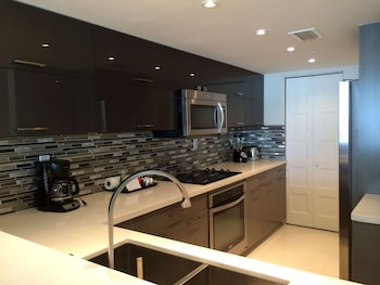 Room, Multiple Beds, Kitchen