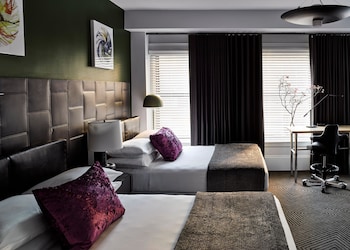 Family Suite, Multiple Beds (Two Queen)