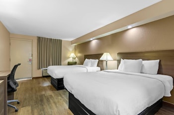 Room, 2 Queen Beds, Non Smoking