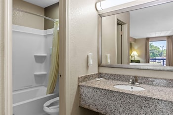 Room, 2 Queen Beds, Non Smoking