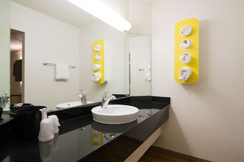 Standard Room, 2 Double Beds, Non Smoking