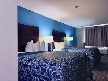Standard Double Room, 2 Queen Beds
