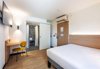 Standard Double Room, Mobility Accessible, Non Smoking