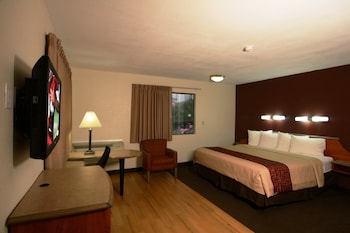 Deluxe Room, 1 King Bed (Smoke Free)