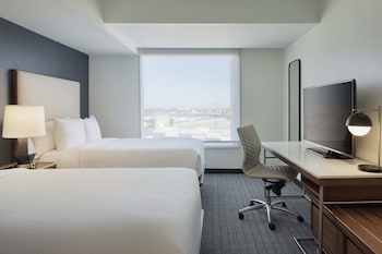 Suite, 1 Bedroom, Non Smoking, City View (Hearing Accessible)