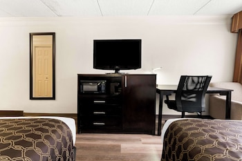 Standard Room, 2 Queen Beds, Accessible, Refrigerator & Microwave