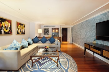 Premium Room, 1 King Bed, Mezzanine (Singaraja Space Access)