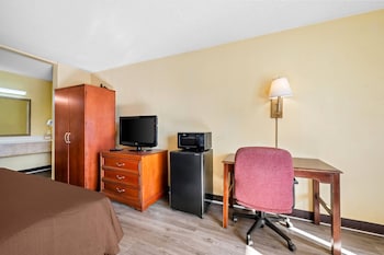 Standard Room, 1 King Bed, Smoking