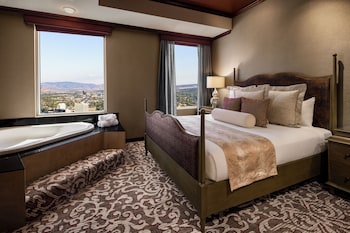 Penthouse One Bedroom Suite