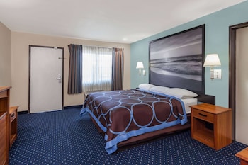 Upgraded, Room, 1 King Bed, Non Smoking