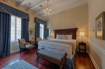 Premium Room, 1 King Bed, Non Smoking