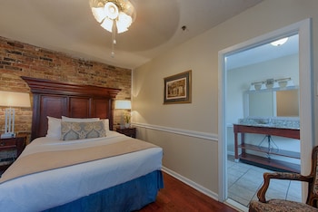 Comfort Room, 1 Queen Bed, Non Smoking