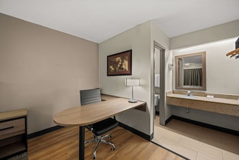 Superior Room, 1 King Bed, Non Smoking