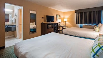 Standard Room, 2 Queen Beds, Non Smoking