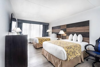 Deluxe Room, 2 Double Beds, Non Smoking