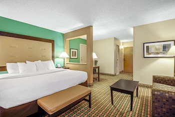 Deluxe Room, 1 King Bed, Non Smoking