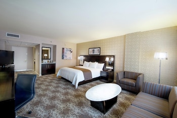 Room, 1 King Bed with Sofa bed, Corner