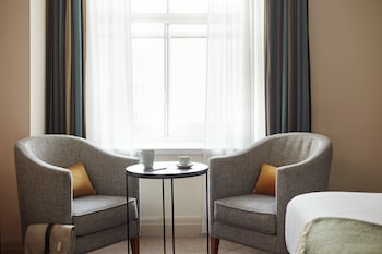 Deluxe Room, 1 King Bed