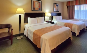 Standard Room, 2 Queen Beds, Balcony, Non Smoking