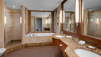 Presidential Suite, 1 King Bed, Non Smoking