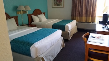 Standard Room, 2 Queen Beds