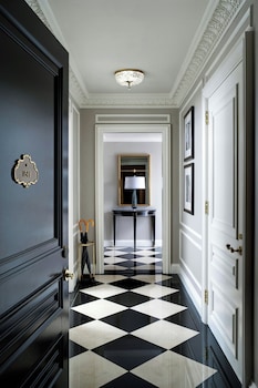 Suite, 1 Bedroom (Fifth Avenue Suite, Butler Service)