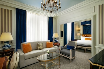 Studio, 1 King Bed (Butler Service Included)