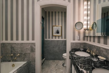 Suite, 1 Bedroom (Astor Suite, Butler Service Included)