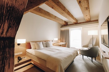 Superior Room, 1 King Bed