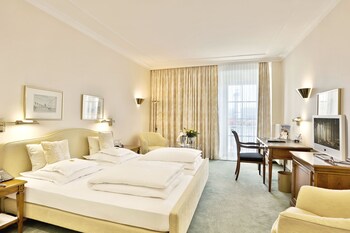 Double Room, Lakeside