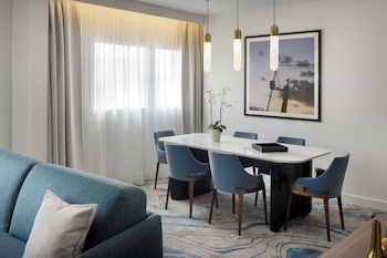 Executive Suite, 2 Bedrooms, City View